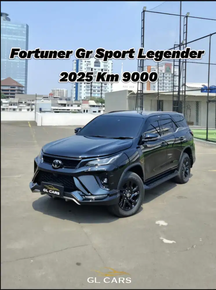 Km 9000 2.8 GR Cash Aero Package 2025 Hitam Toyota Fortuner Legender