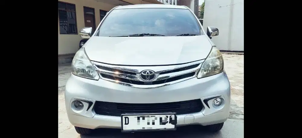 Toyota Avanza manual 2014/2015 dobel airbags ac dobel velg racing