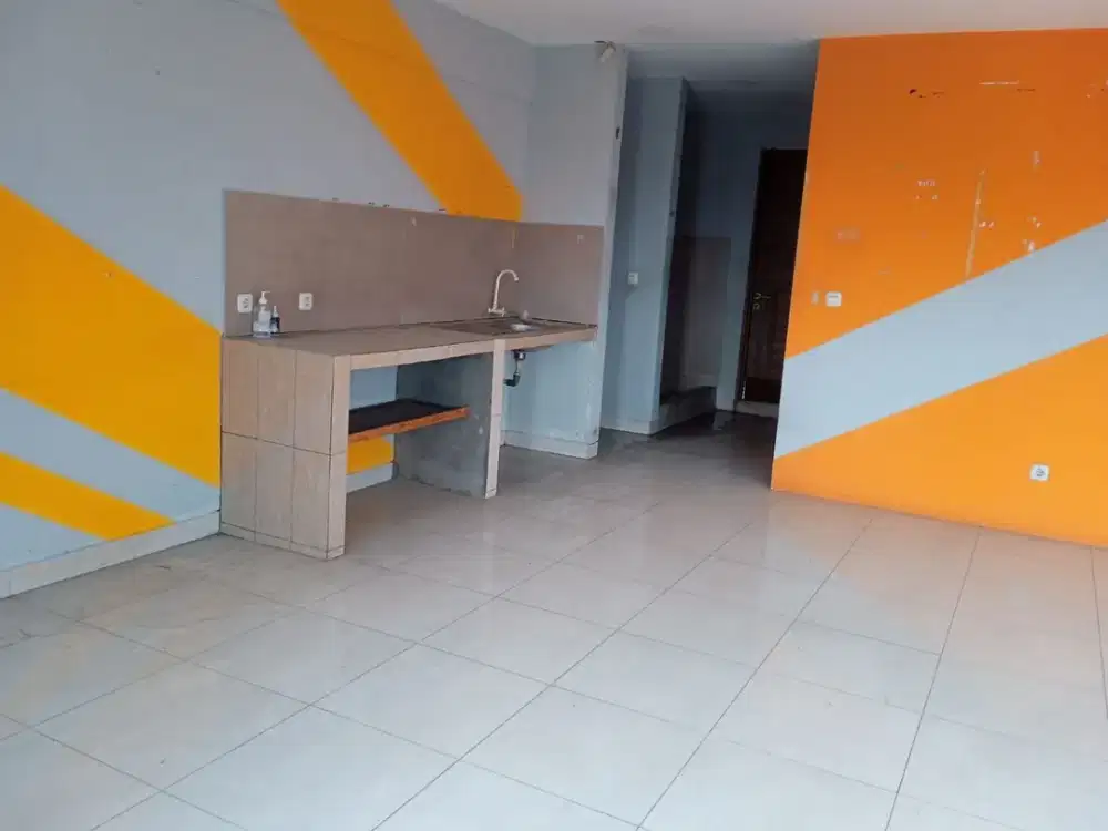 Termurah Disewakan ruko  di taman palem cakareng