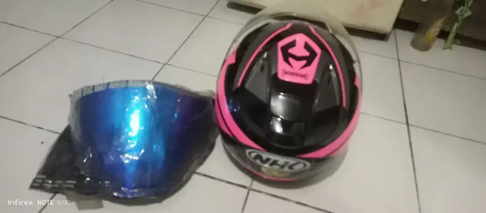 Helm NHK size M cell L warna Pink Hitam