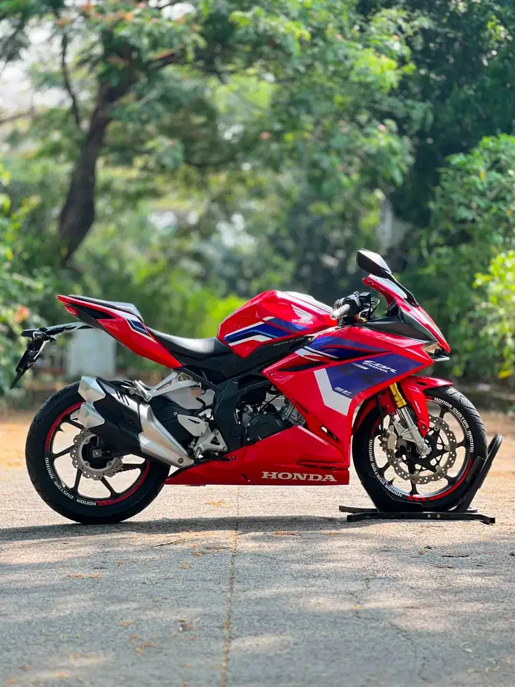 HONDA NEW CBR 250RR ABS SP QS TRICOLOR 2021 KM 3K PAJAK ON SIAP GASPOL