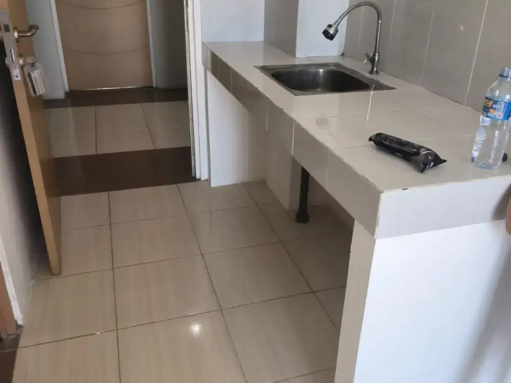 Disewakan Apartement Bale Hinggil 2 unit studio dijadikan 1 ada AC kosongan lokasi strategis