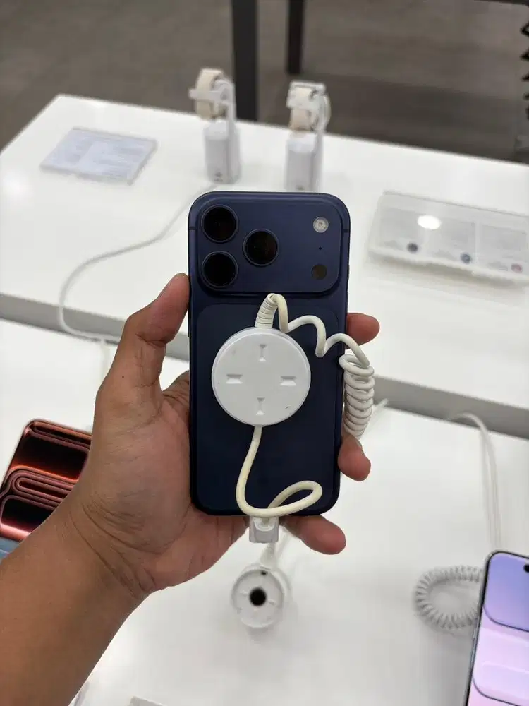 Cicilan iPhone 17 Pro 256 GB DP Rp. 0