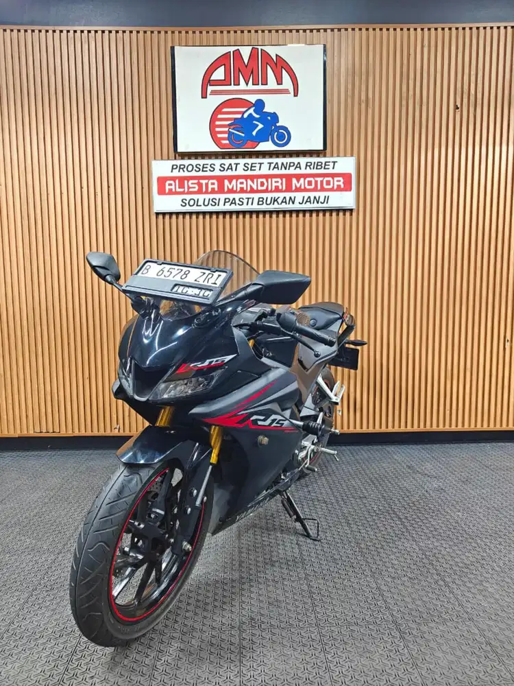 R15 VVA 2020. GREESS BERGARANSI. PAJAK ON, SS LENGKAP, BISA NEGO.