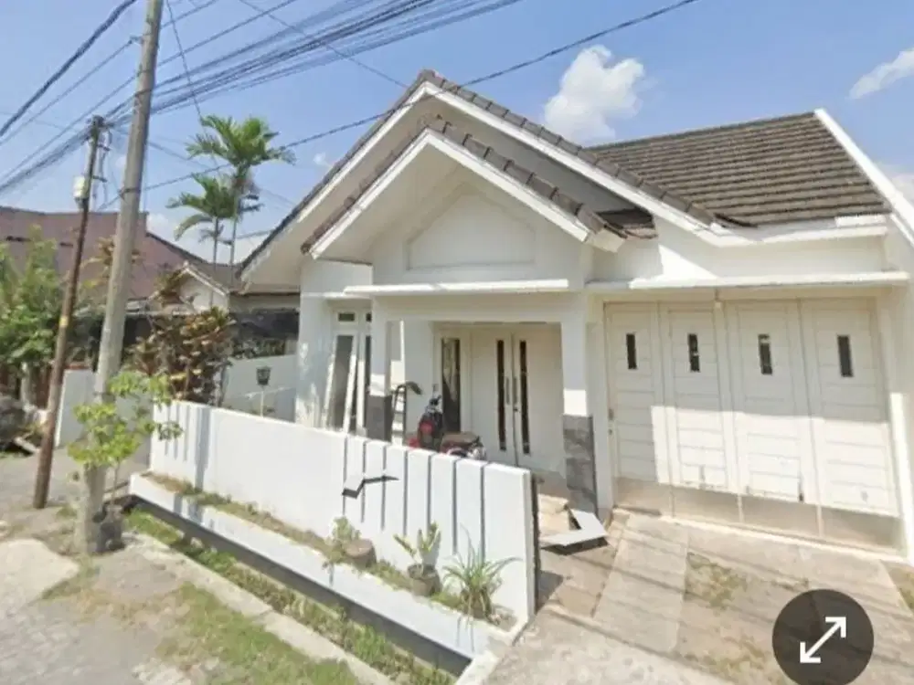 Rumah Dalam Ringroad Barat Banyuraden Gamping Sleman
