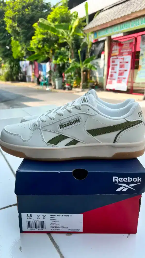 Sepatu Reebok Match Prime V2 Green