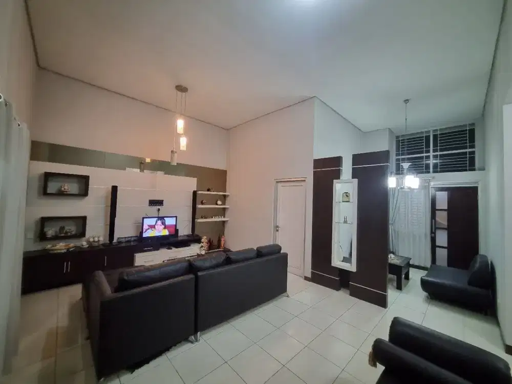 TERMURAH DISEWAKAN RUMAH FURNISH KOTA BARU PARAYANGAN (KBP) MAYANG SUNDA PADALARANG IKEA