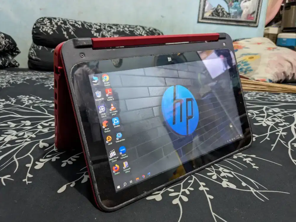 Laptop HP Pavilion 11 X360 Ram 4 Touchscreen Bisa Jadi Tablet Normalan