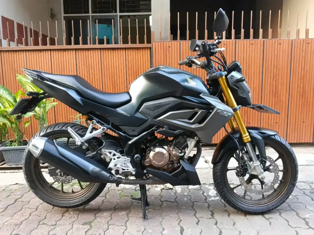 Honda New CB 150R SE 2022/2023 Mulus Gress Pajak On Panjang