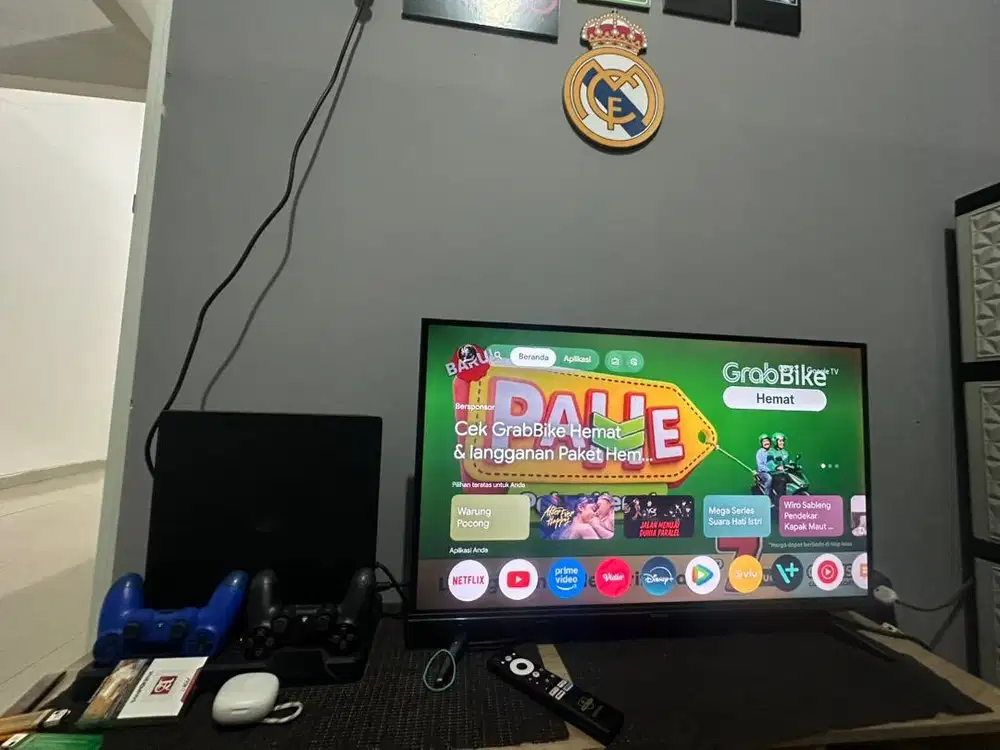 Jual tv dan ps4 pro