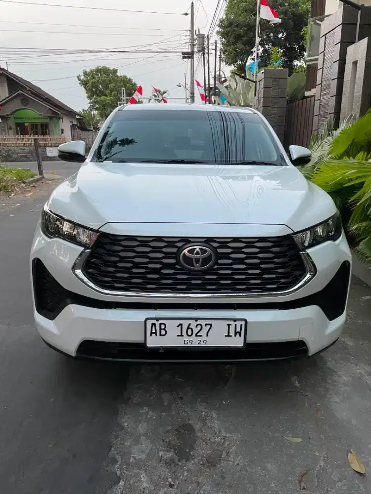 Zenix G Hybrid 2023
