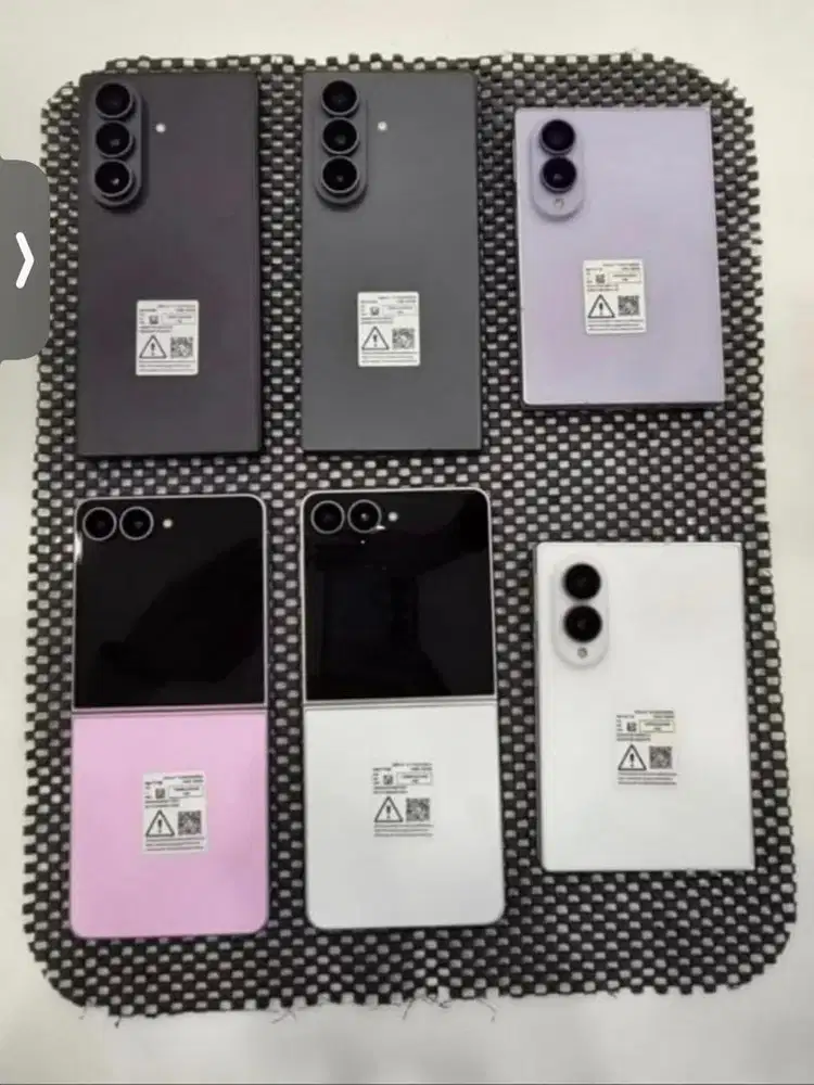 SAMSUNG ZFLIP 8 DAN ZFOLD8 ( PROMO CICILAN DAN TUKER TAMBAH )