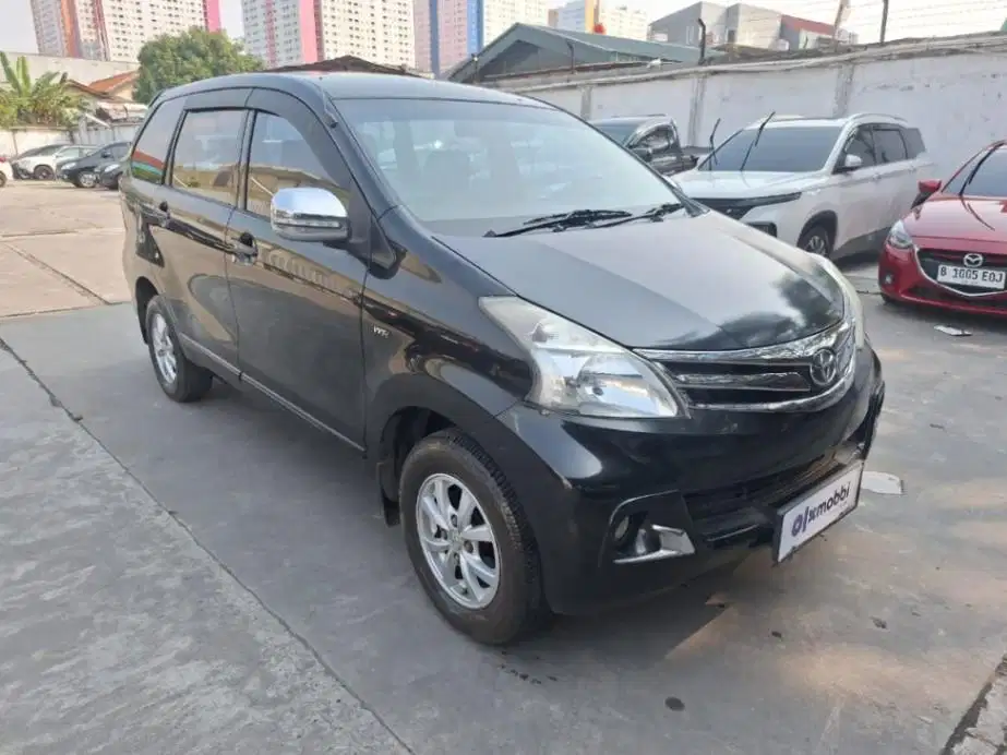 KM Rendah - Toyota Avanza 1.3 G Bensin-MT 2014