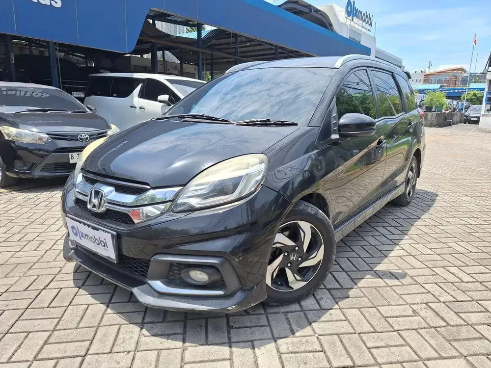 TDP 1 JUTA Honda Mobilio 1.5 RS Bensin-AT 2015 Hitam CSKFB