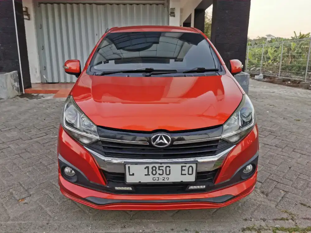 Daihatsu Ayla 1.2 R Deluxe A/T  2019 Orange
