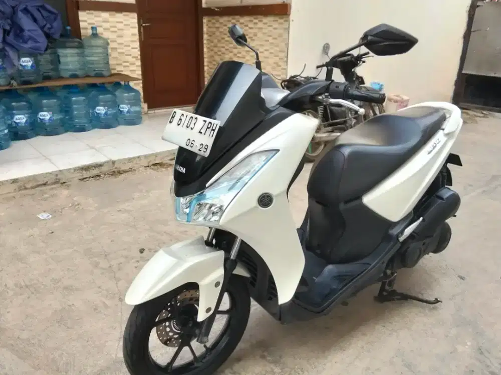 YAMAHA LEXI 2019 PAJAK HIDUP