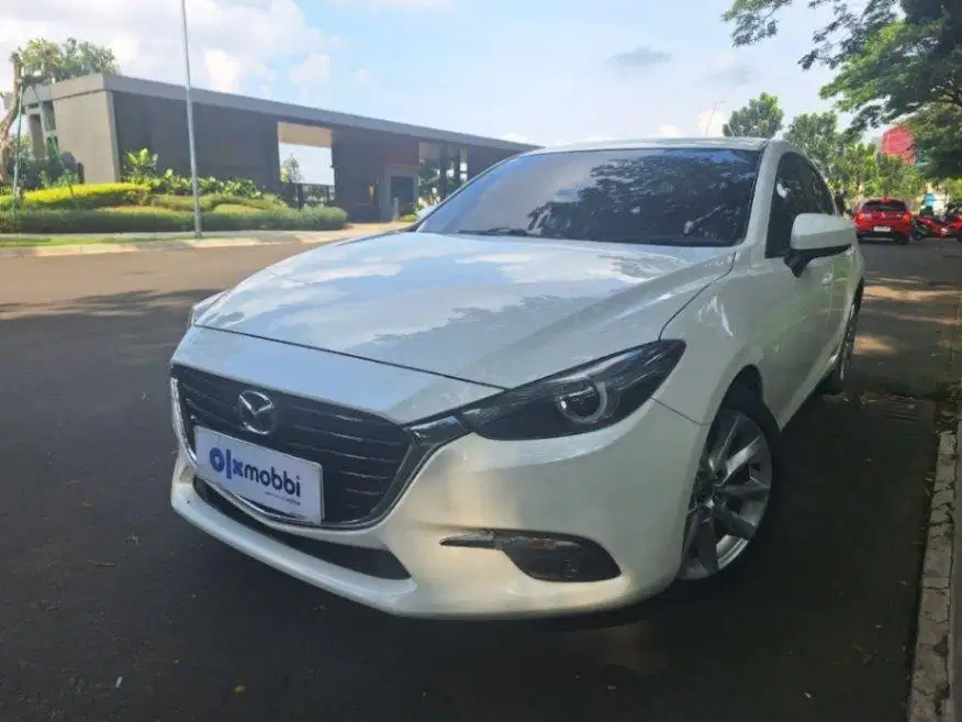 Mazda 3 2.0 Bensin-AT 2018 Putih