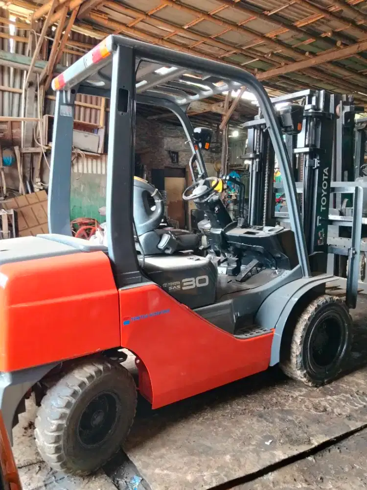 Forklift bekas Jakarta