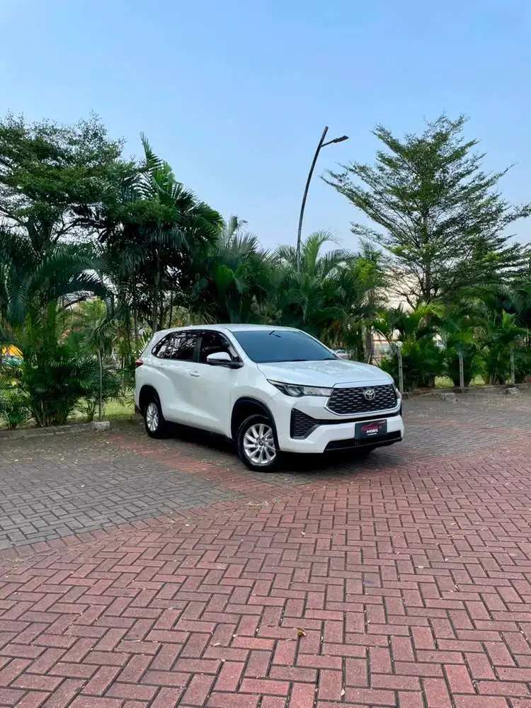 [Low Odo] Toyota Innova Zenix 2.0 G CVT 2025