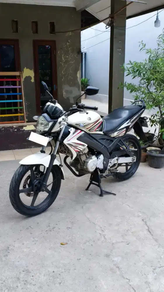 Yamaha Vixion tahun 2012