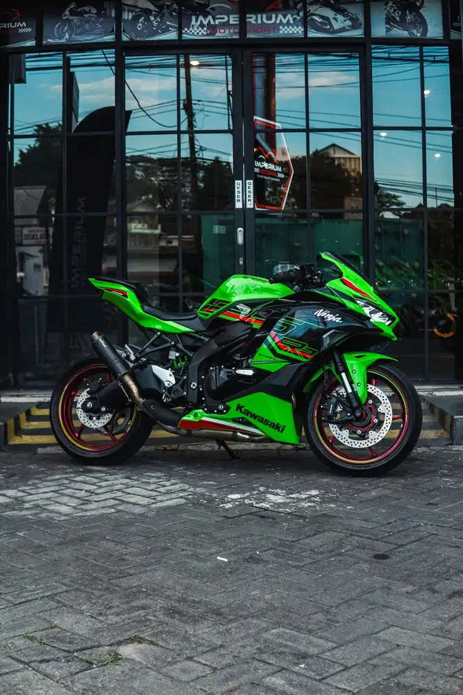 ZX 25RR LOW ODO