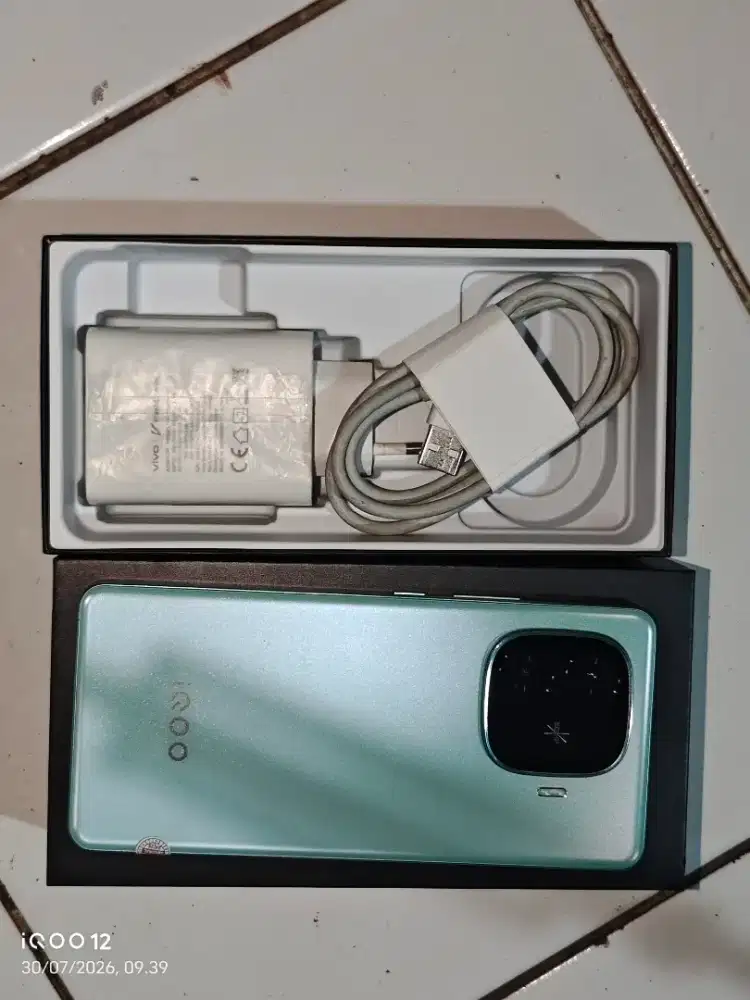 iqoo z9 8-256 gb