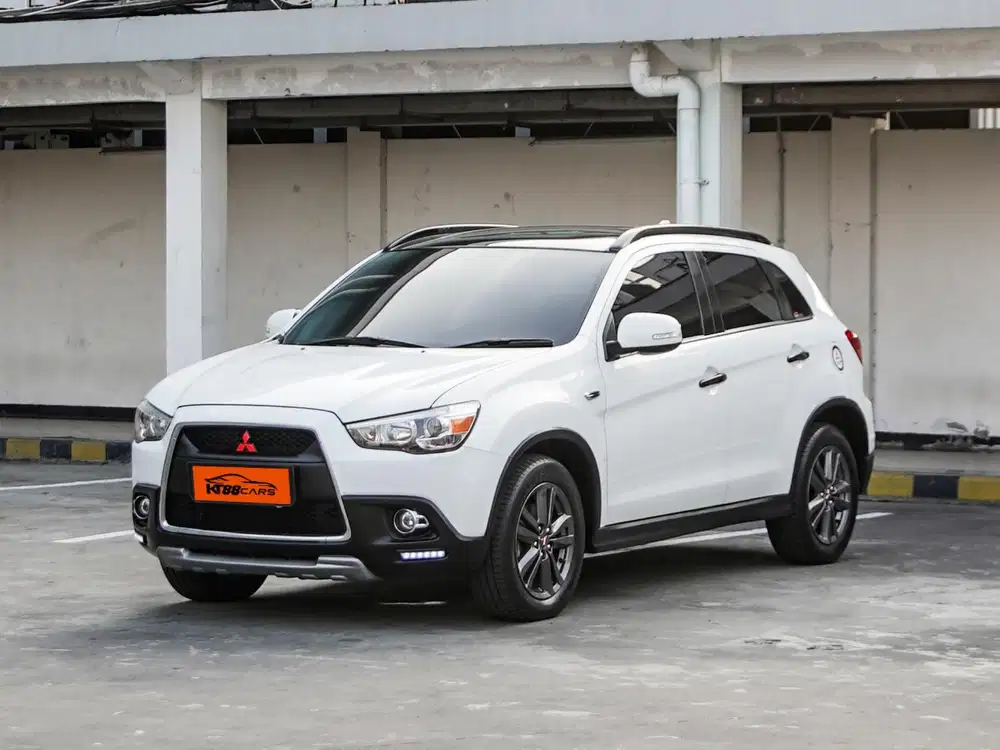 Mitsubishi Outlander PX Limited Matic 2013 putih ganjil