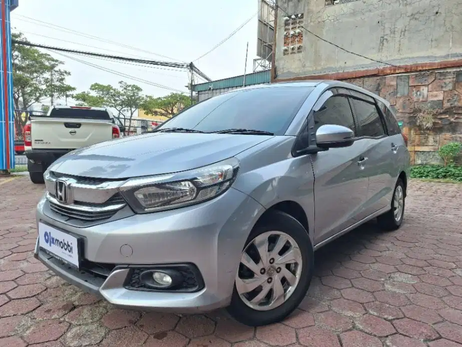 DP MURAH Honda Mobilio 1.5 E Bensin-AT 2017 Abu CFYIB
