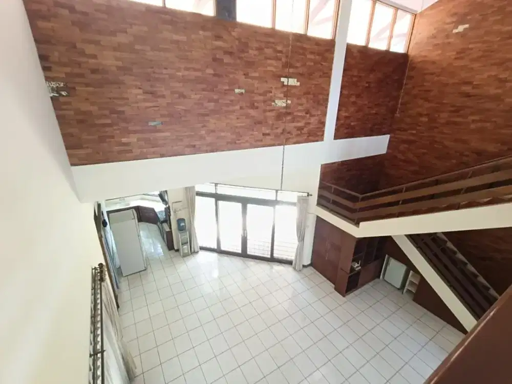 Rumah 2 Lantai City View di Jl. Padaasih - Cicendo Bandung