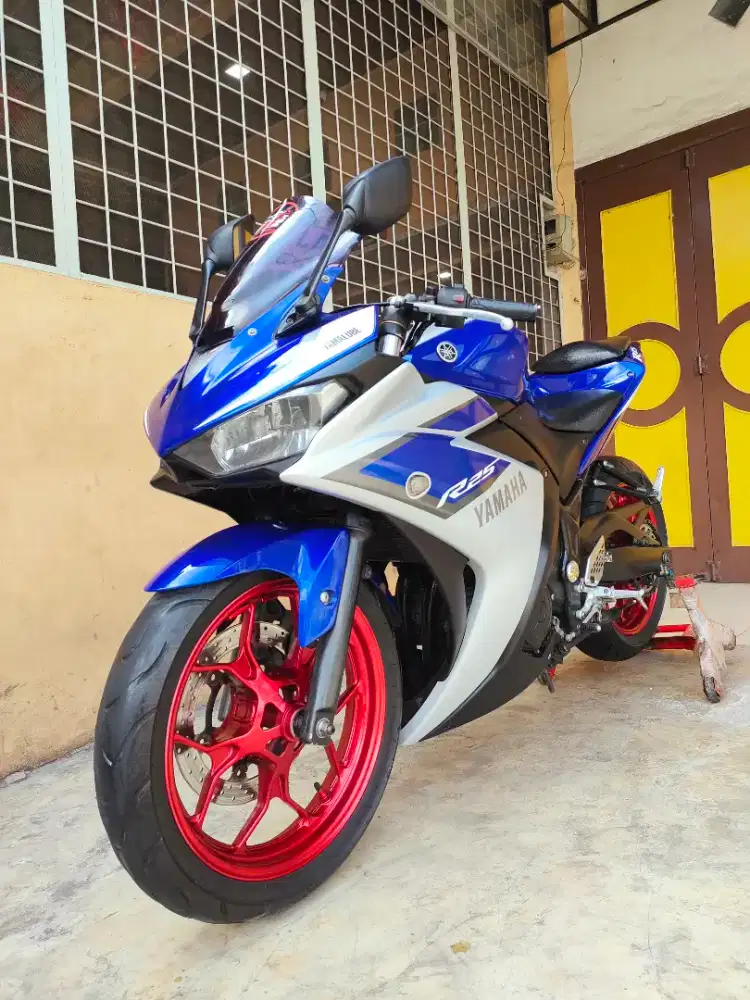 Yamaha R25 / YZF R 25 2015, Blue Premium Metalic, Unit Mulus Terawat.