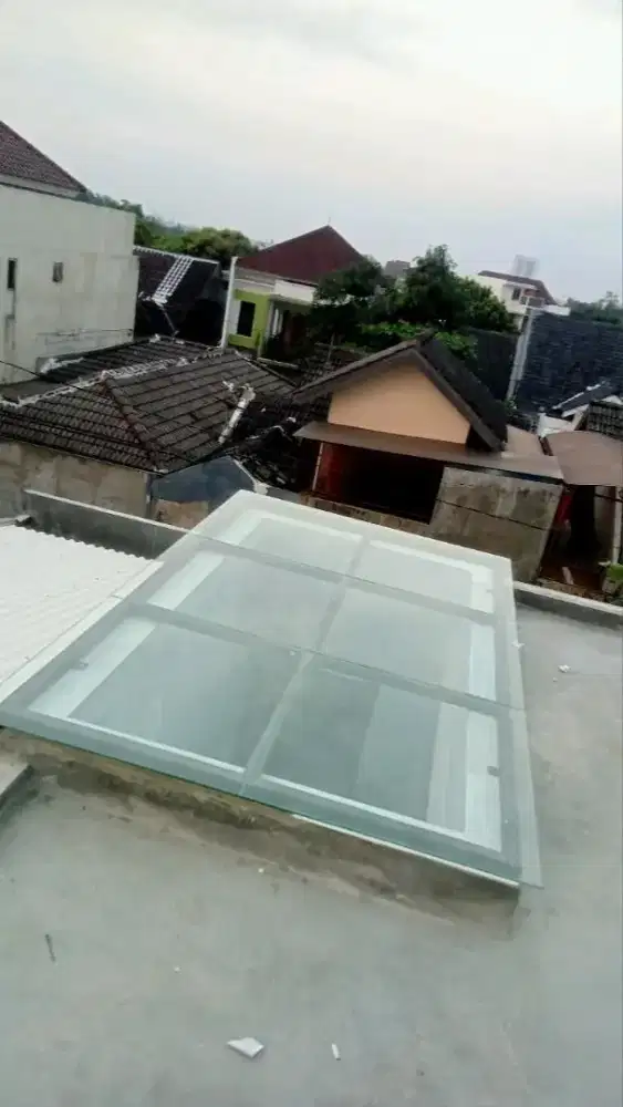 Kanopi kaca 718