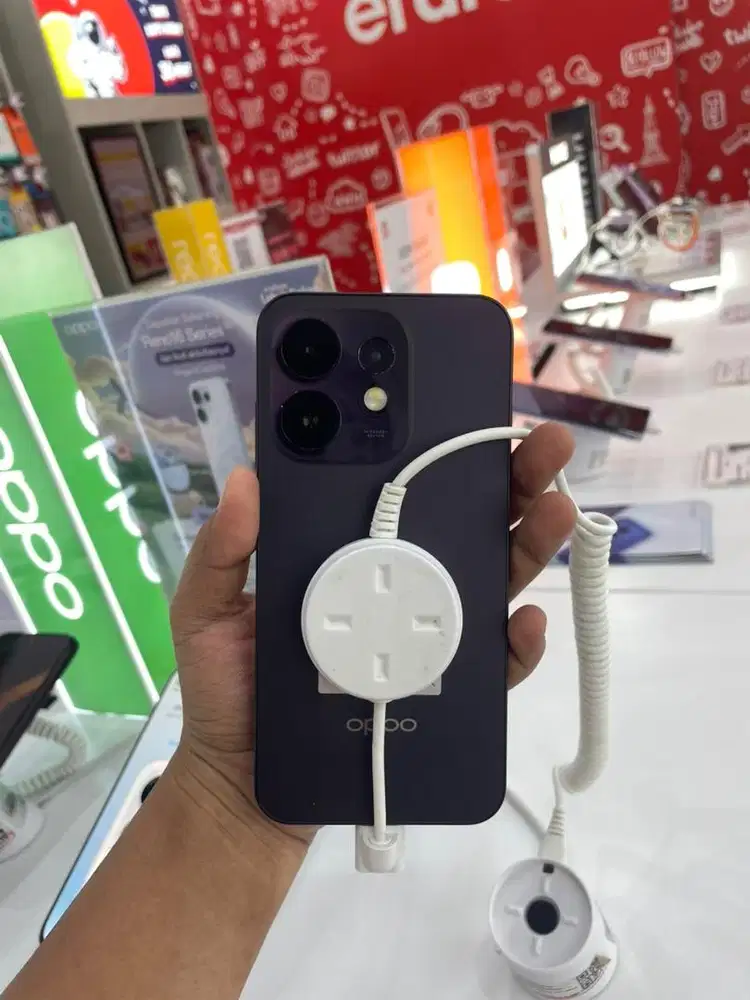 Oppo Reno 16 5G (Tukar Tambah & Cicilan)