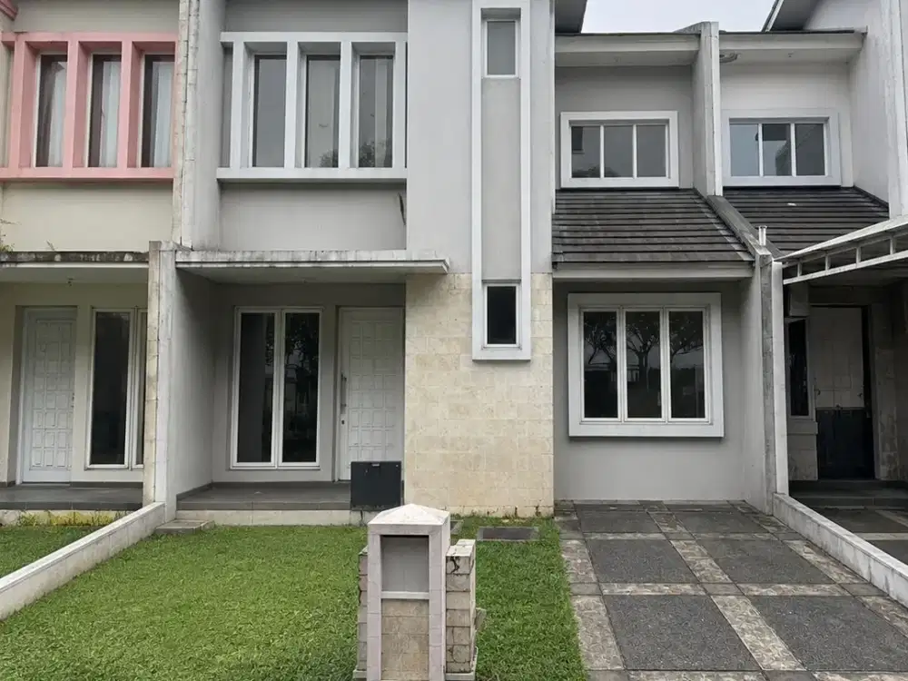 DIJUAL CEPAT Rumah 2 Lantai di Suvarna Padi Tangerang 1KA0002N