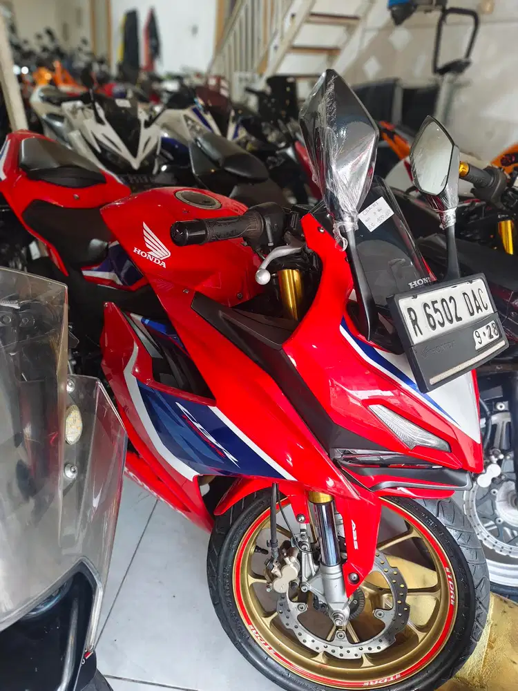 Honda cbr 2025 istimewa garansi