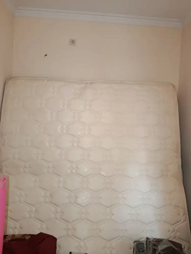 Kasur spring bed 200x200