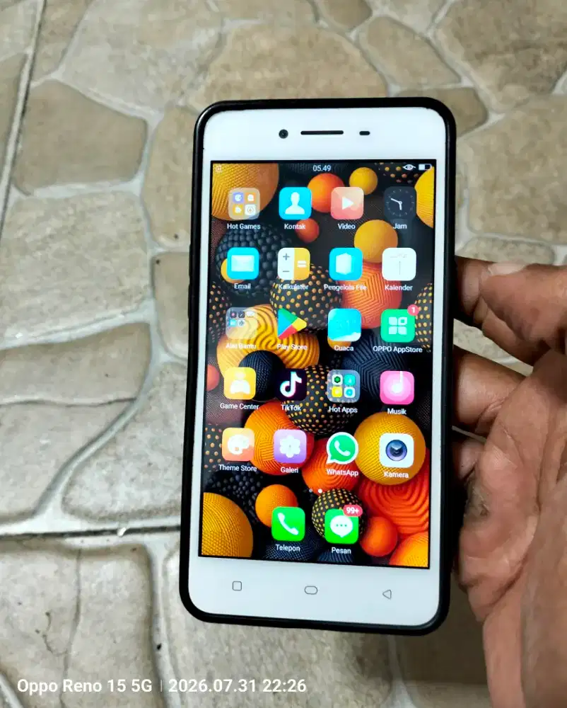Oppo A37F ( 2/16GB ) 4G, RP 350.000 NETT
