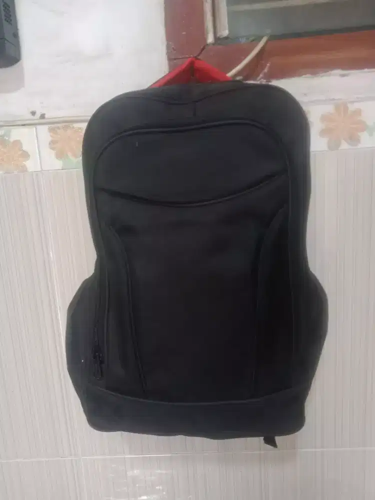 Tas sekolah ransel