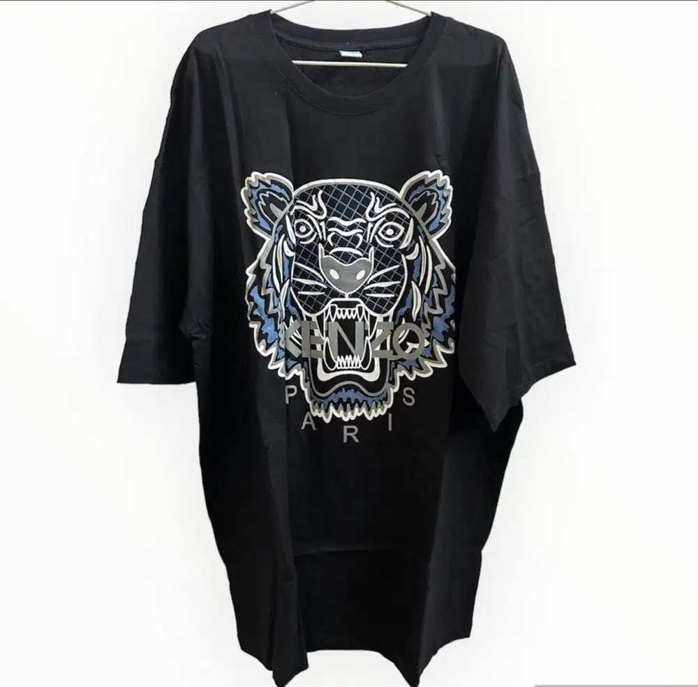 kaos tshirt oversize warna hitam size XL print macan putih kenzo