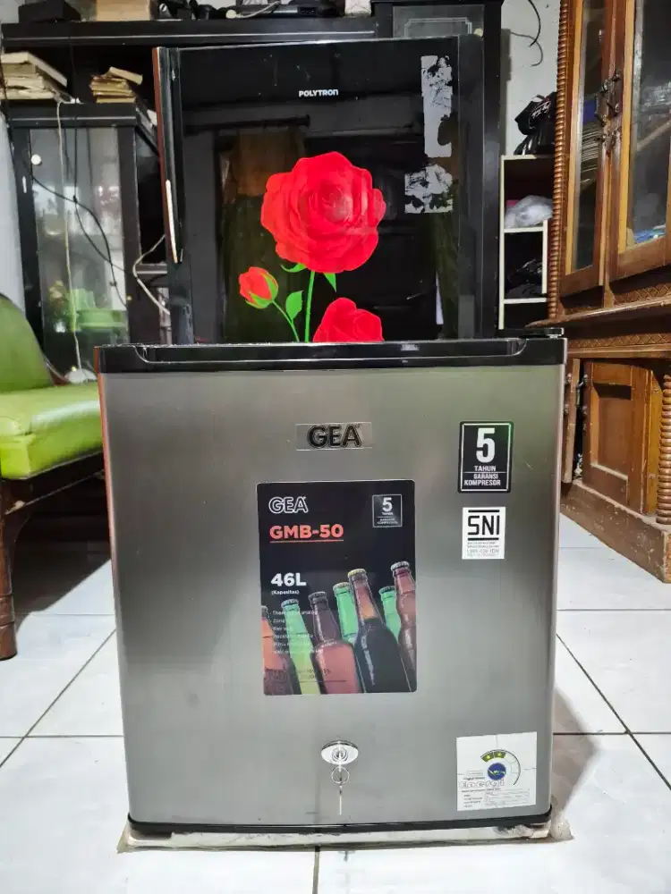 MINIBAR GEA TERBARU LIKE NEW