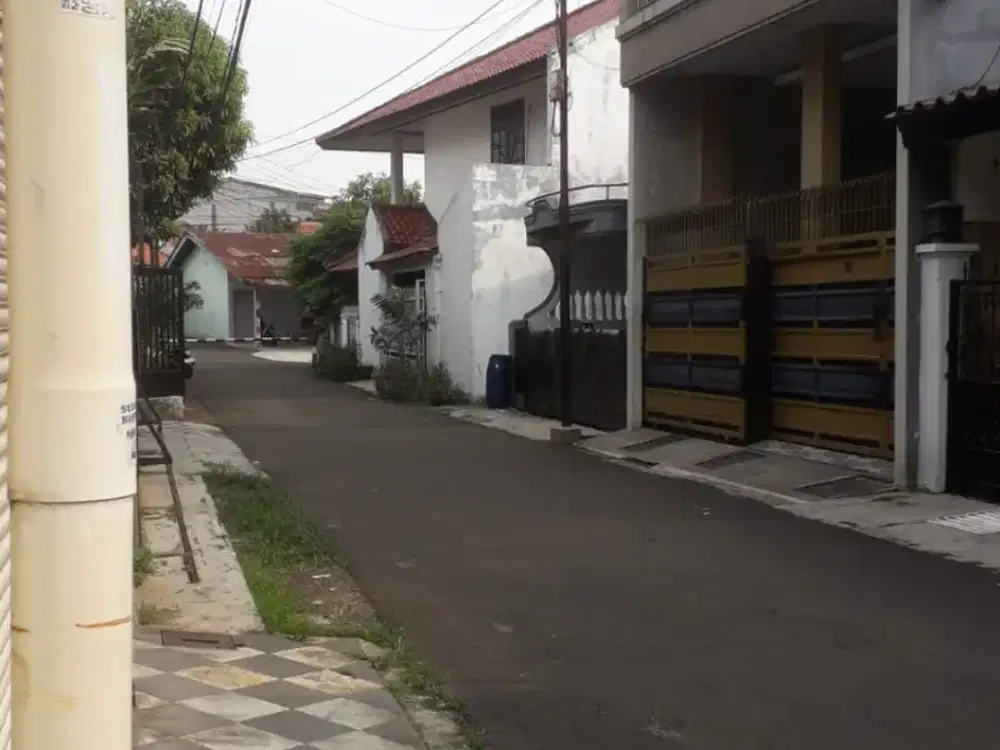 Dijual Rumah Strategis di Beji, Depok – SHM, Siap Huni