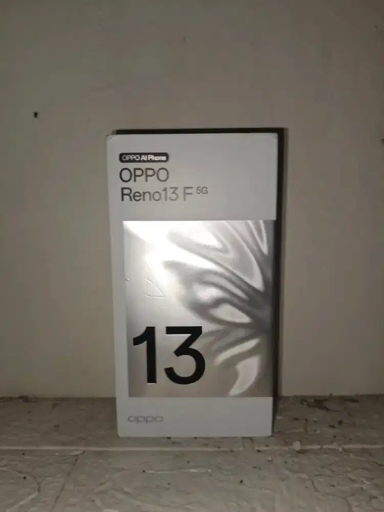 Oppo reno 13F 5G 8/256 mulus seperti baruu