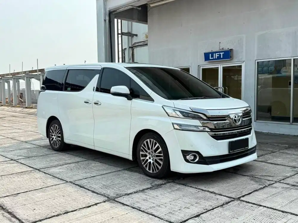 Toyota Vellfire G 2016