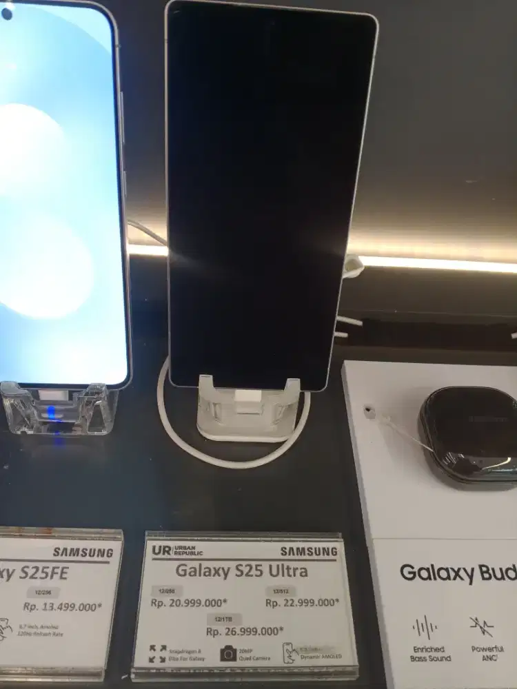 SAMSUNG Galaxy S25 Ultra