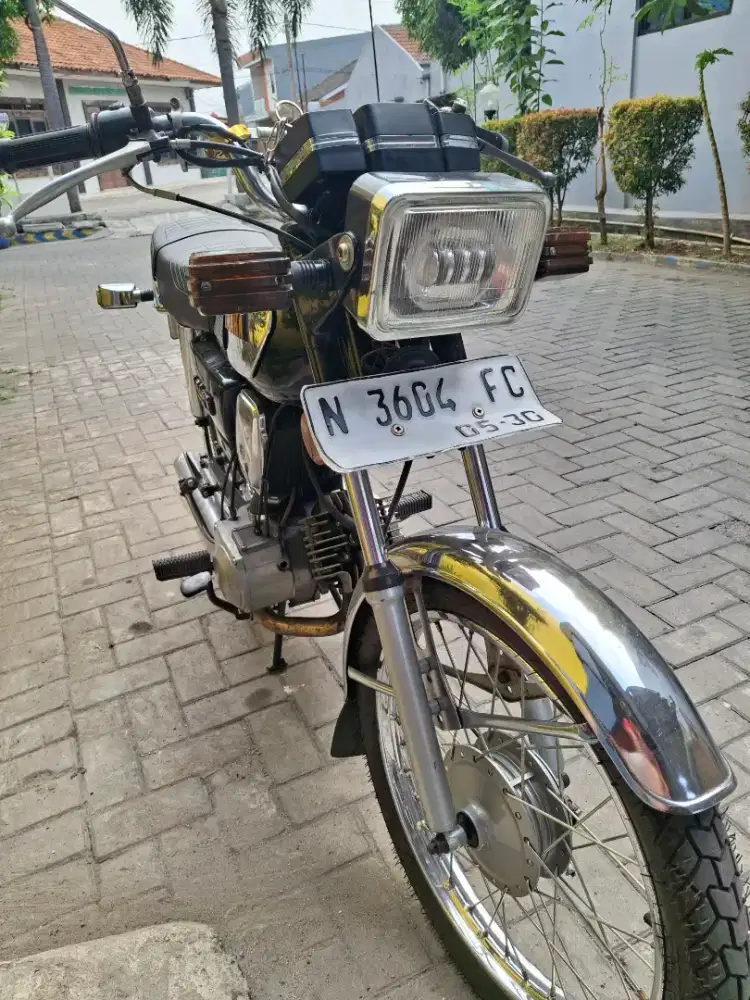 Yamaha L2s 1984