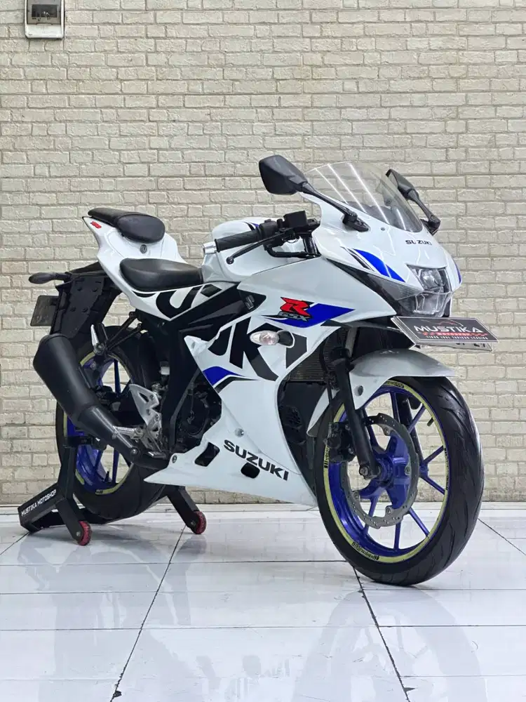 HARGA MENARIK‼️ Suzuki GSX-R150 2019 Putih Keyless Plat W