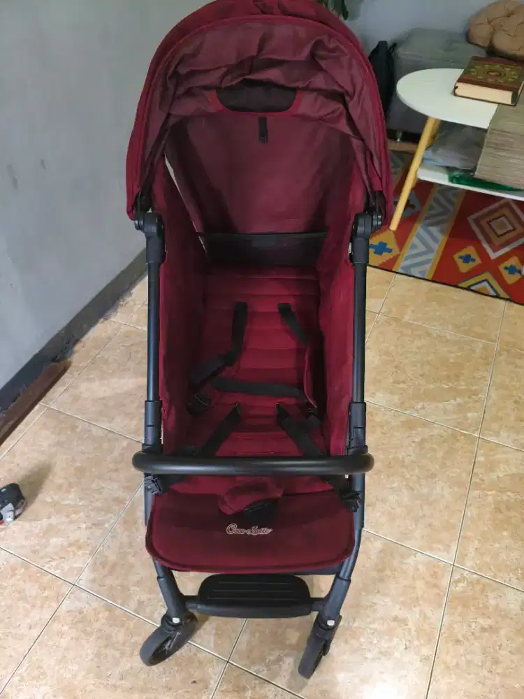 Baby Stroller Merk Chocolate Maroon (Bekas)
