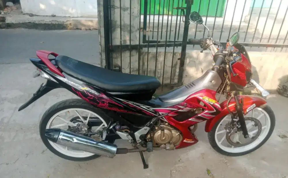 Suzuki Satria Fu barong ( 2012 ) mau di jual saja mau ganti baru