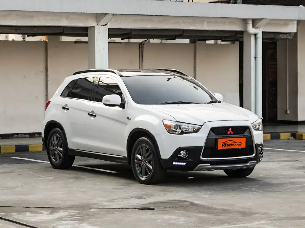 Outlander PX Limited AT
(Panoramic Sunroof)
Tahun 2013