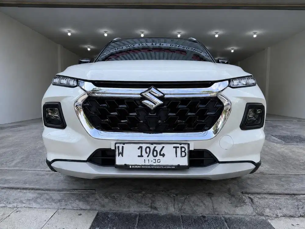 SUZUKI GRAND VITARA 1.5 HYBRID MATIC 2023 ISTIMEWA
