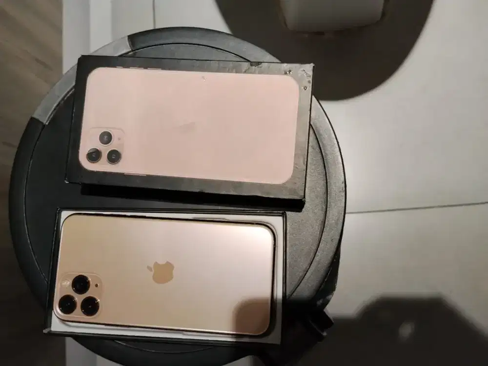 Iphone 11 pro 256gb ada kalahnya baru